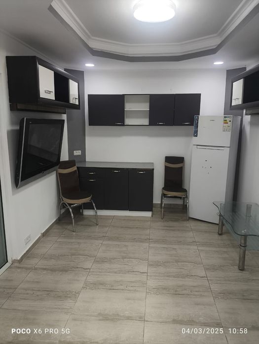 Vand casa cu 3 camere