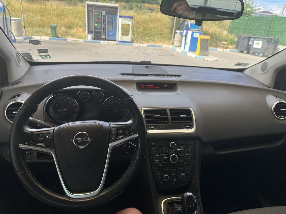Opel Meriva 1.4 Turbo COSMO