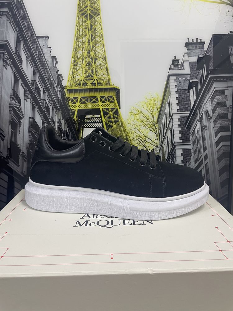 Alexander McQUEEN Sneakers