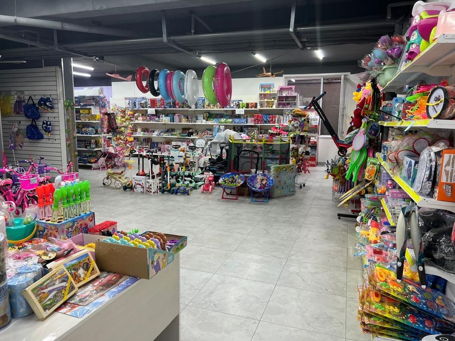 сдам в аренду. помещение. цокольный этаж. 250кв. вдоль дороги - трассы