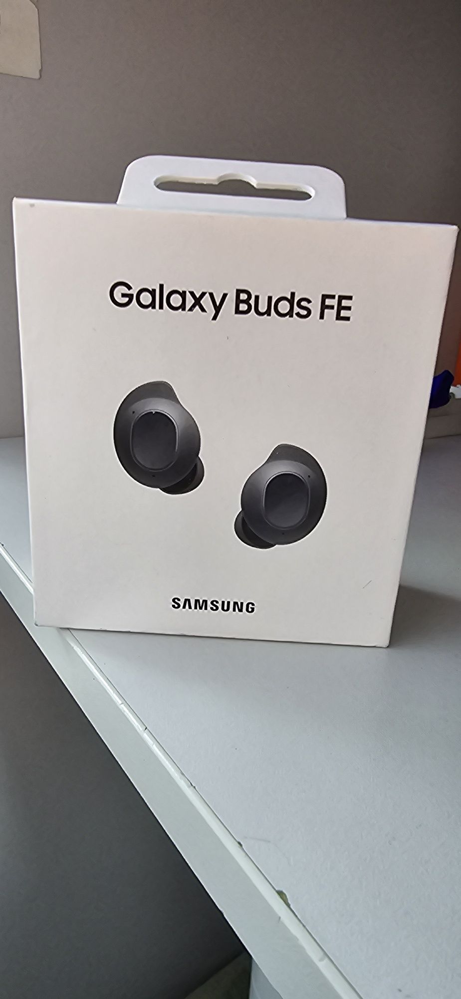 Продам наушники Galaxy Buds FE