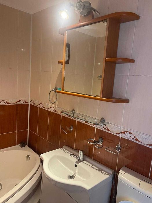 inchiriez apartament cu 2 camere - 60 MP - OBCINI