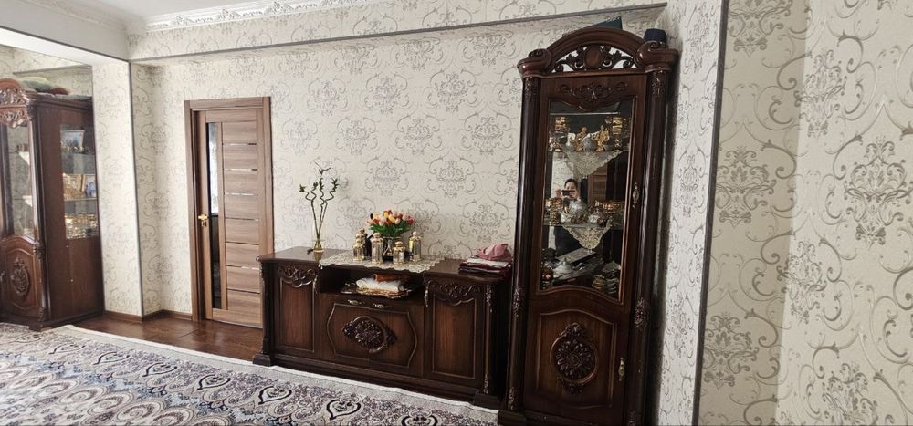 Продаётся мебел гостинная