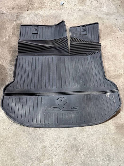 Полик на багажник Лексус НКС / Lexus Nx