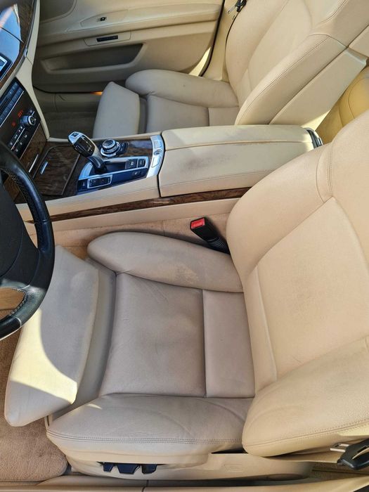 BMW 730d I An 2010 I 4 Butoane I GARANTIE