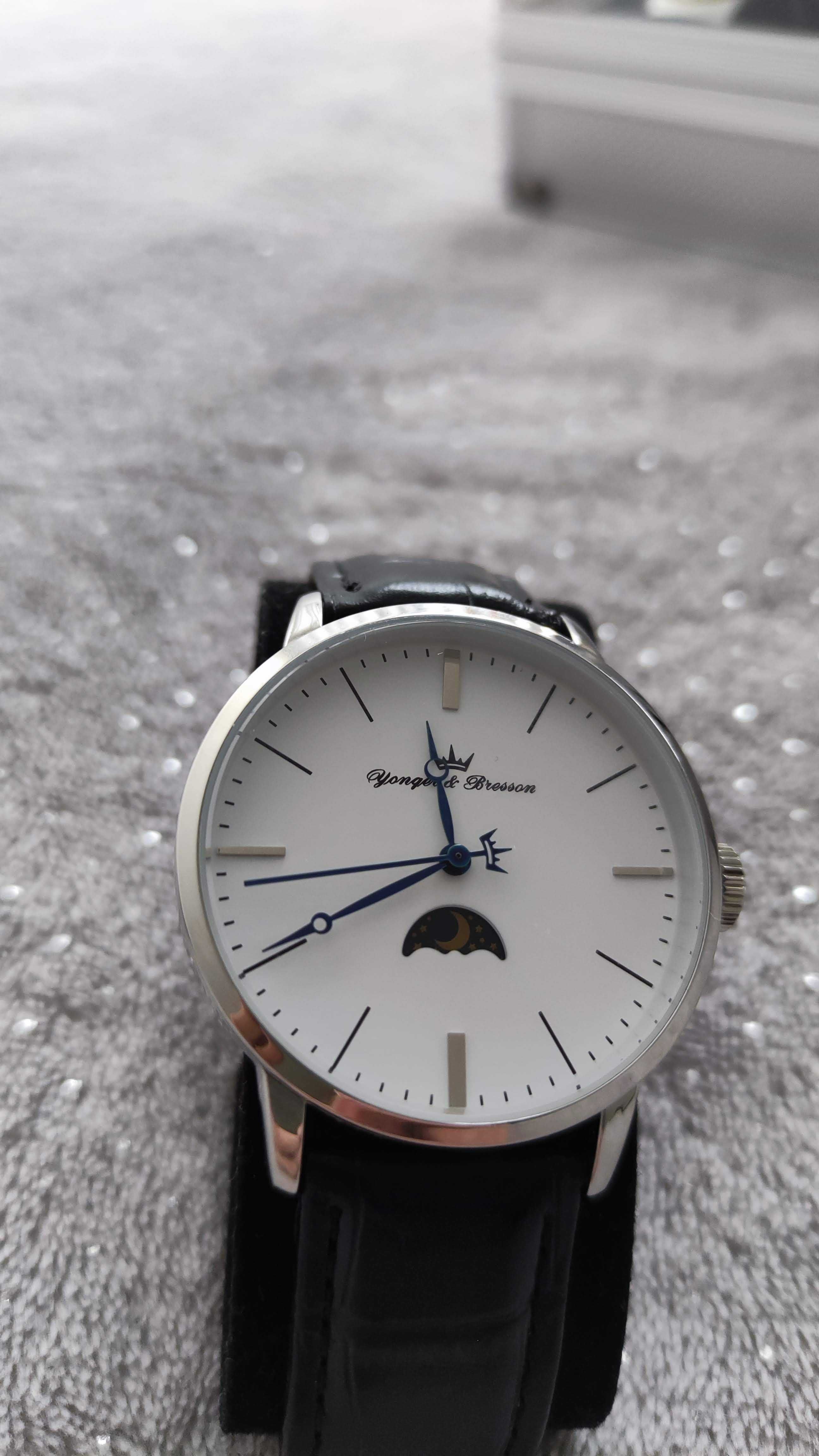 Ръчен часовник (Yonger & Bresson) Франция