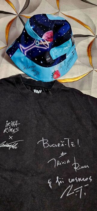 tricou personalizat cu  autograf Irina  Rimes, palarie cu autograf