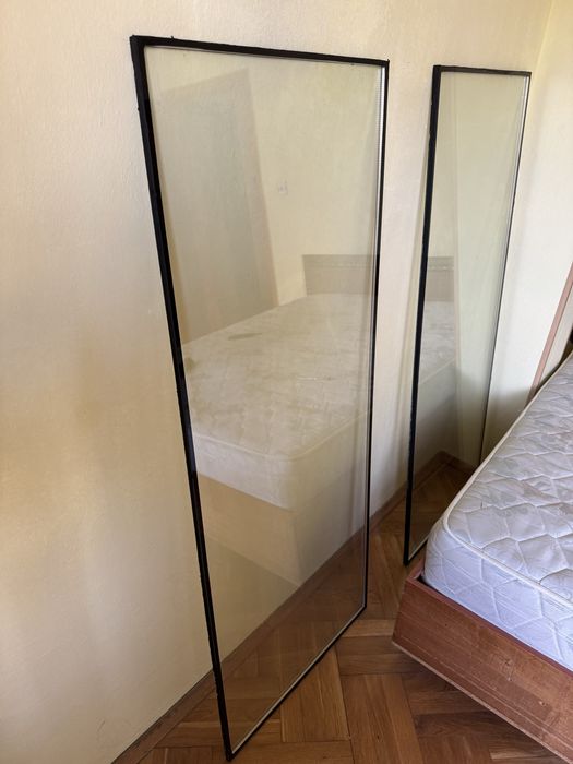 Прозорци и врата с дървена дограма