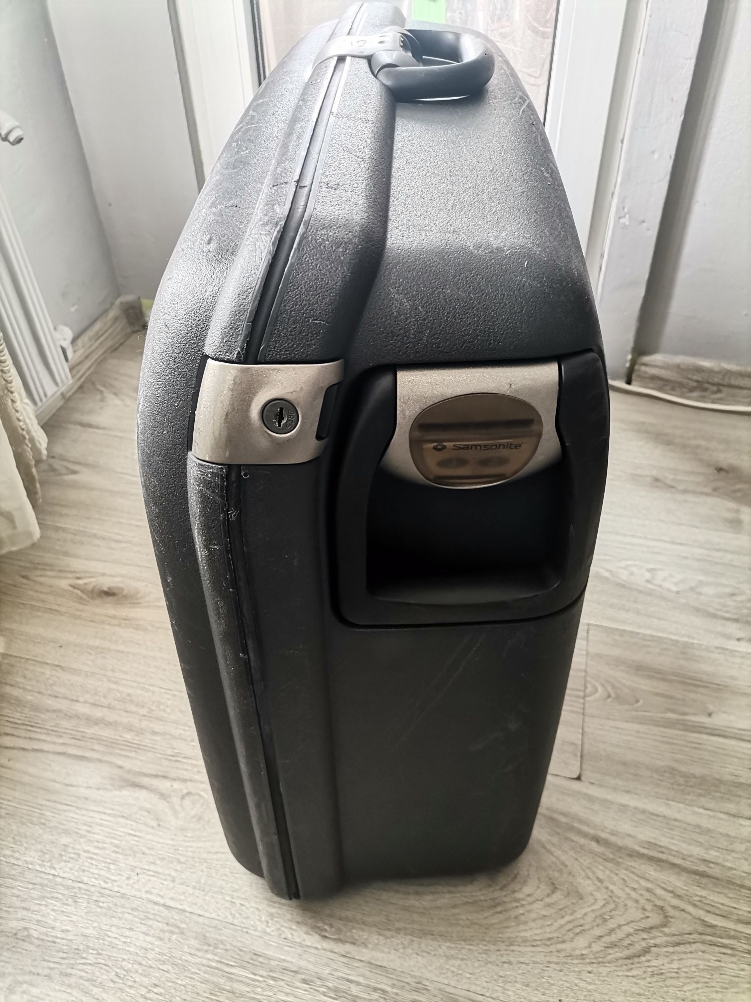 Куфар samsonite кафяв