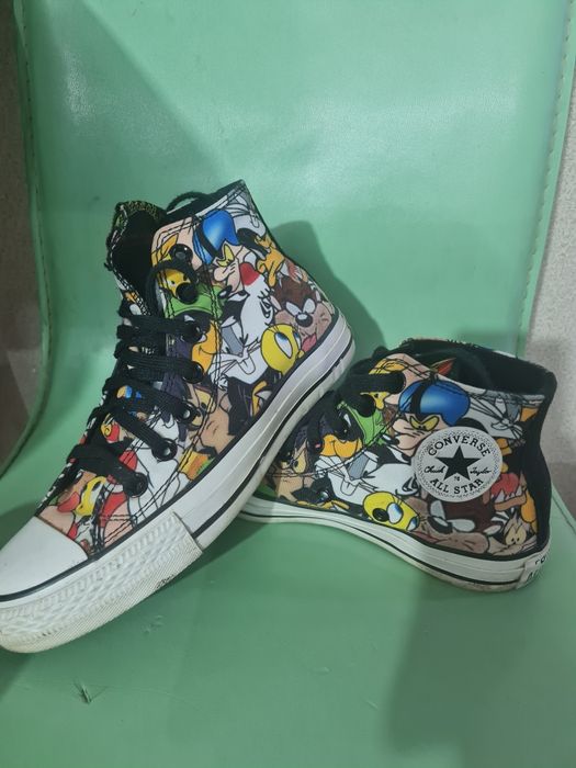 Продам конверсы б/у