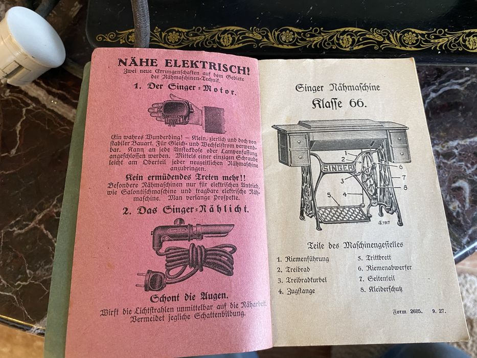 Masina de cusut SINGER