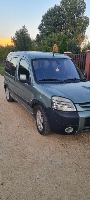 Peugeot partener