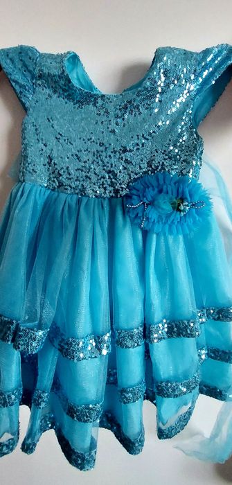 Платье на 4 года, 4500