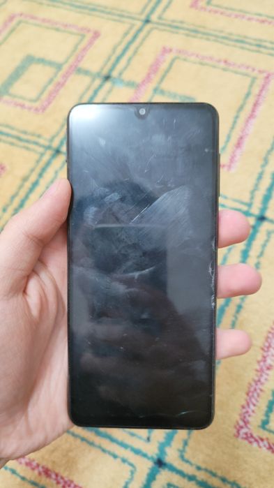 Продам нерабочий Samsung Galaxy A22