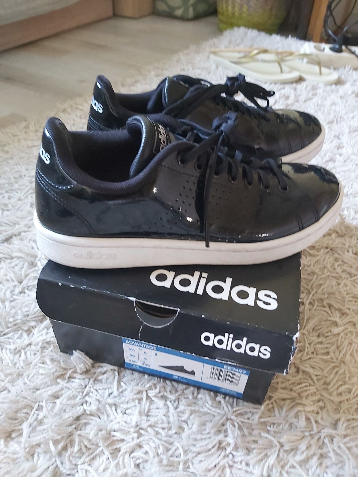 Сникърси Adidas Advantage