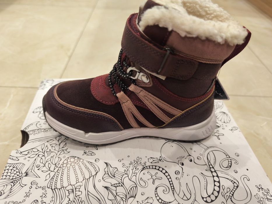 Нови детски ботуши за момиче Clarks, размер 28,5