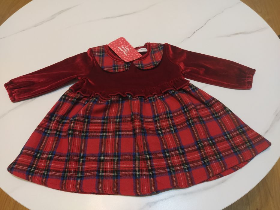 Бебешка рокля нова