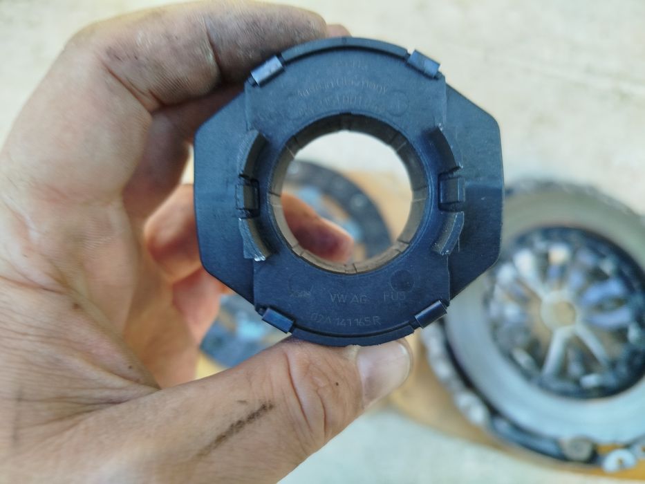 Комплект съединител