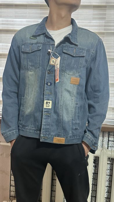 Продается куртка/витровка джинсовка