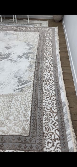 Ковер новый большой