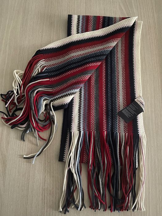 Шал Tommy Hilfiger
