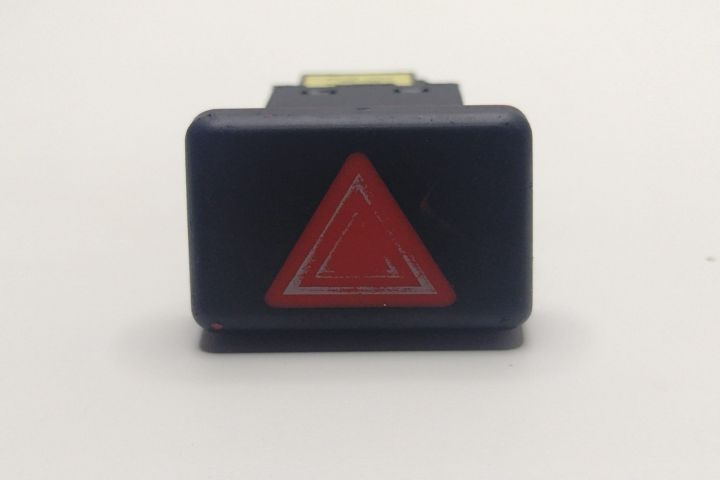 Buton Avarie 8F0941509 Audi A4 B7