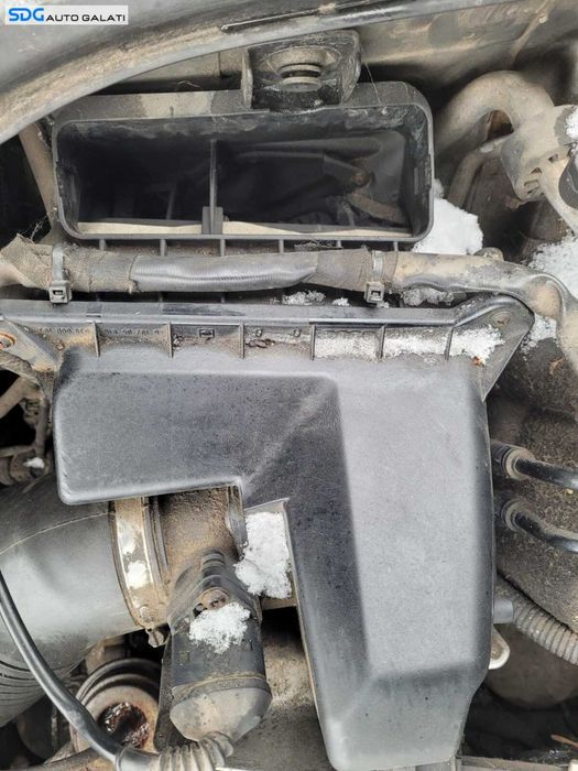 Carcasa Filtru Aer Audi A4 B6 1.9 TDI AWX AVF 2001 - 2005 Cod 038133837Q [C2005]