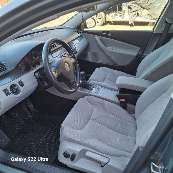 Propietar vand vw passat b6 1.9tdi an2008