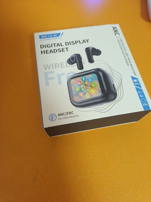 Продам наушники беспроводные