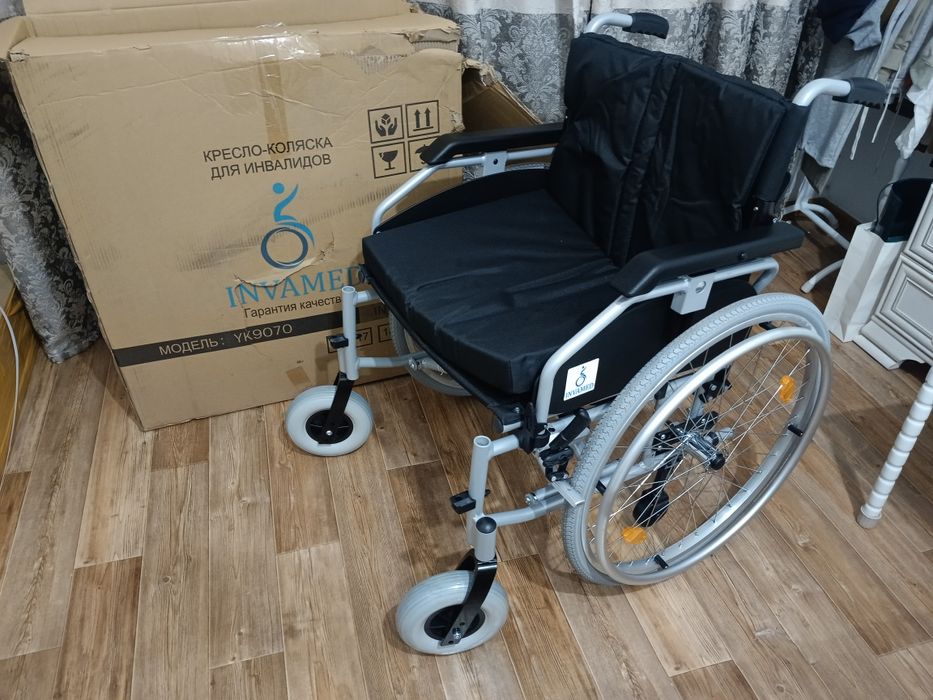 Инвалидная коляска