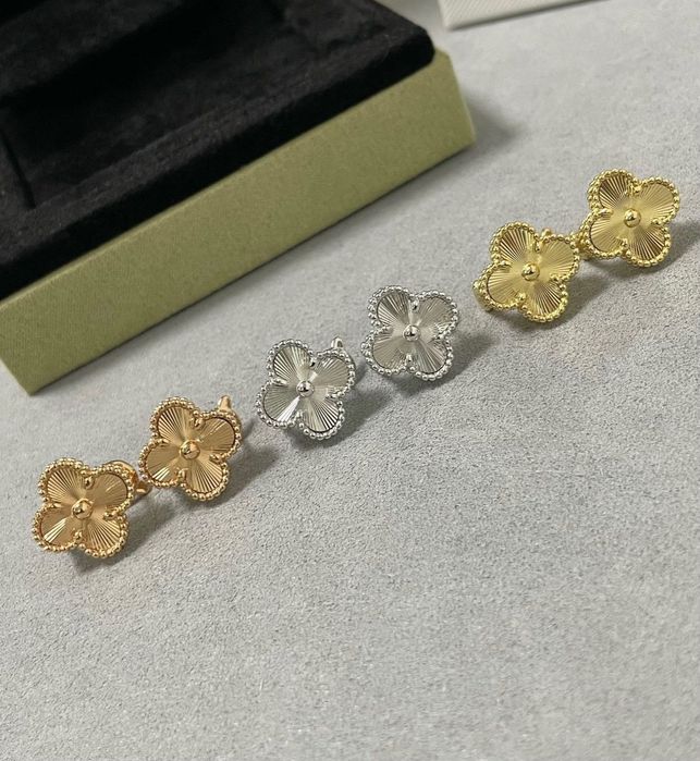 Van Cleef & Arpels позлатени обици