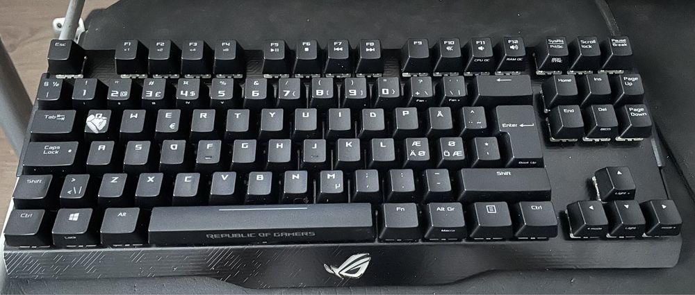 Tastatura Asus Claymore