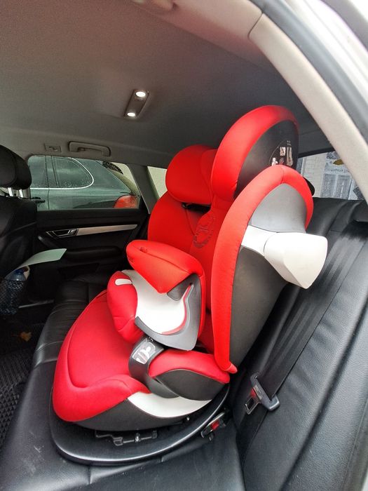 Cybex стол за кола