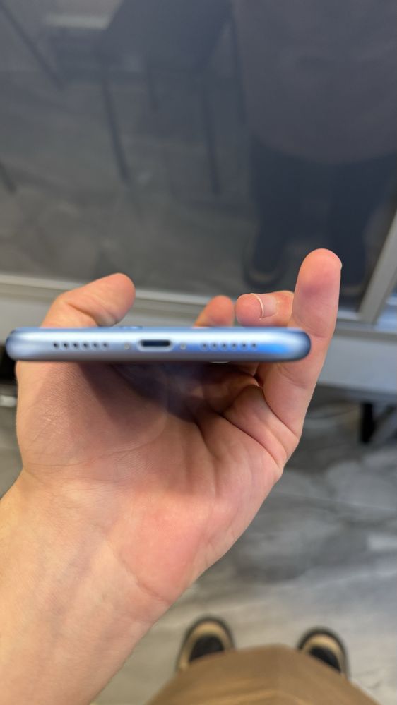 iPhone xr 256 gb blue