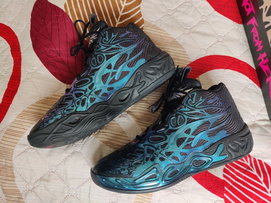 PUMA MB.04 Reflections