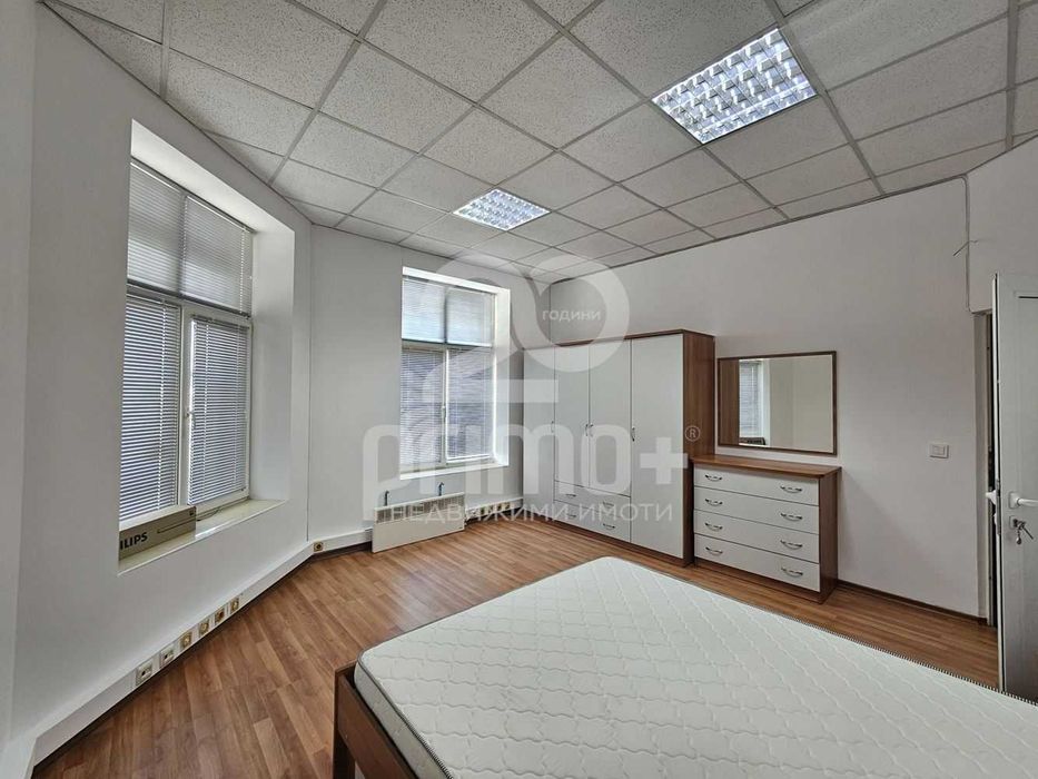 Продава се Етаж от къща в Велико Търново, Център - 100 кв.м за 2000 €/кв.м - Снимка #3