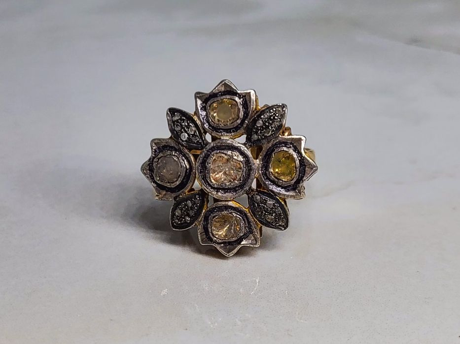 Inel din aur de 14K cu diamante naturale țintuite în argint