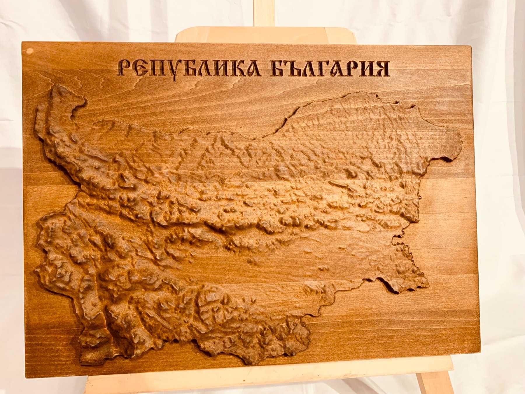 Дърворезба “Релефна карта на България”
