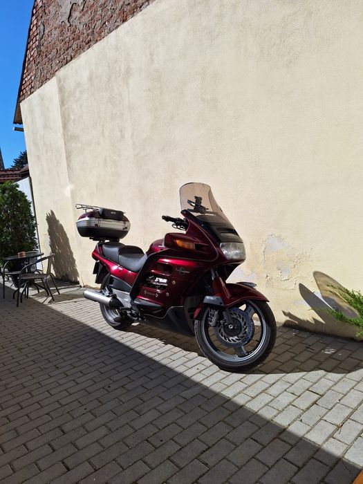 De vânzare( sau schimb cu enduro) Honda st 1100 Pan European