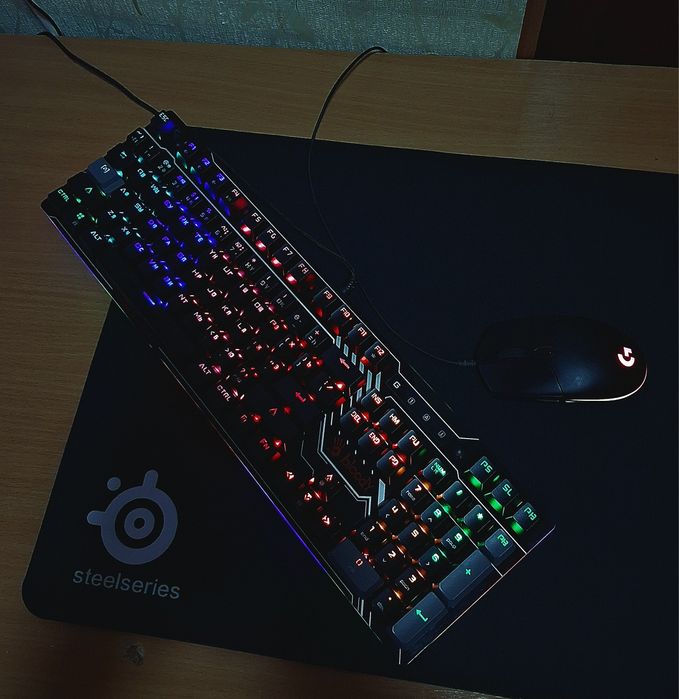 Мышь + клавиатура + коврик