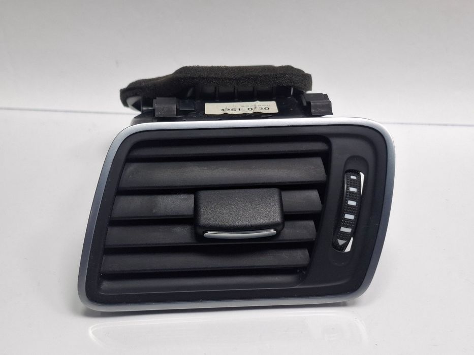 Grila ventilatie stanga VOLKSWAGEN PASSAT 365 2010 - 20142.0 2.0 TDi B