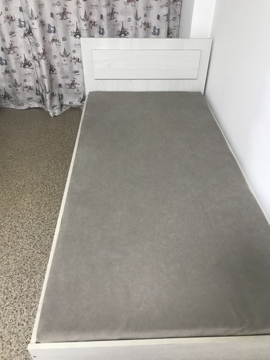 Продается кровать новая.