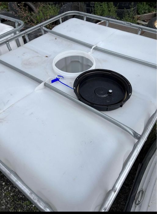 Bazine 1000l - palet aluminiu / plastic sau lemn