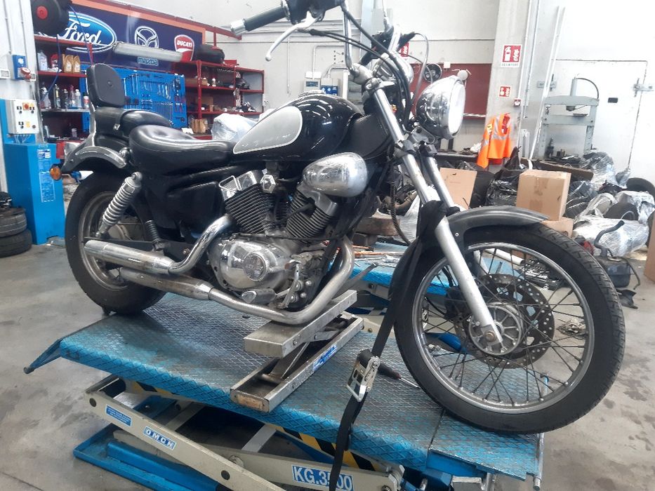 Мотоциклет Ямаха вираго(virgo 250)-на части