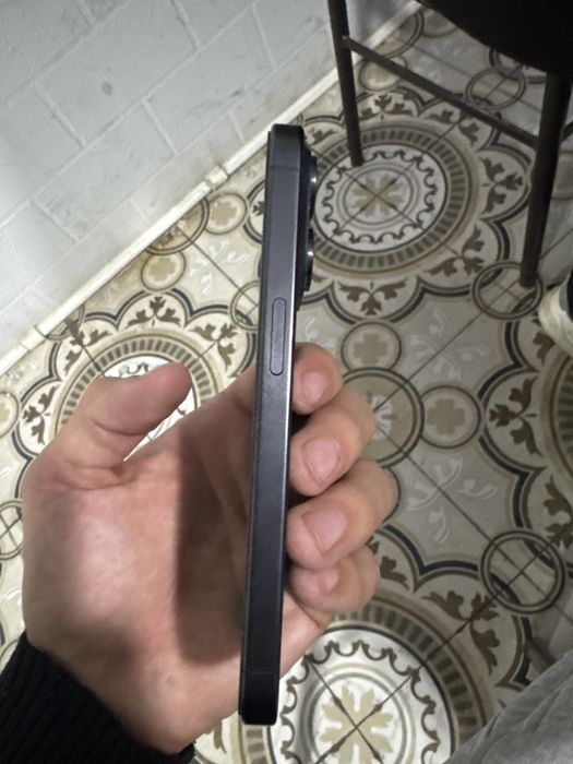 iphone 15 pro holati ideal garantiasi bor