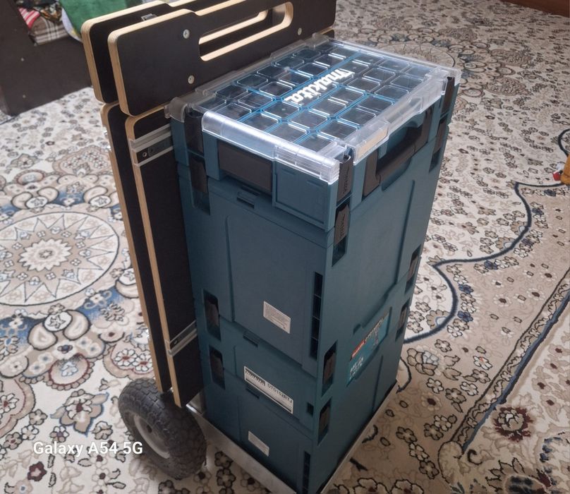 Кейс Makita с верстаком – хранение и рабочее место в одном решении!