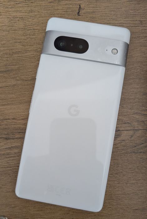 Google Pixel 7 în stare foarte bună