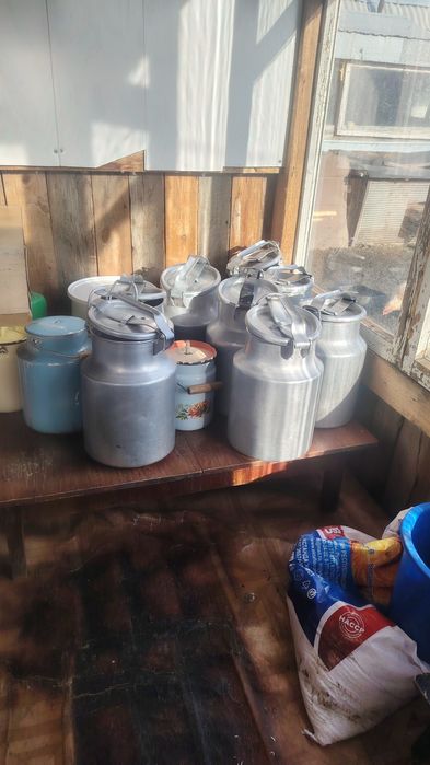 Продам алюминиевые бидоны на 10 литров