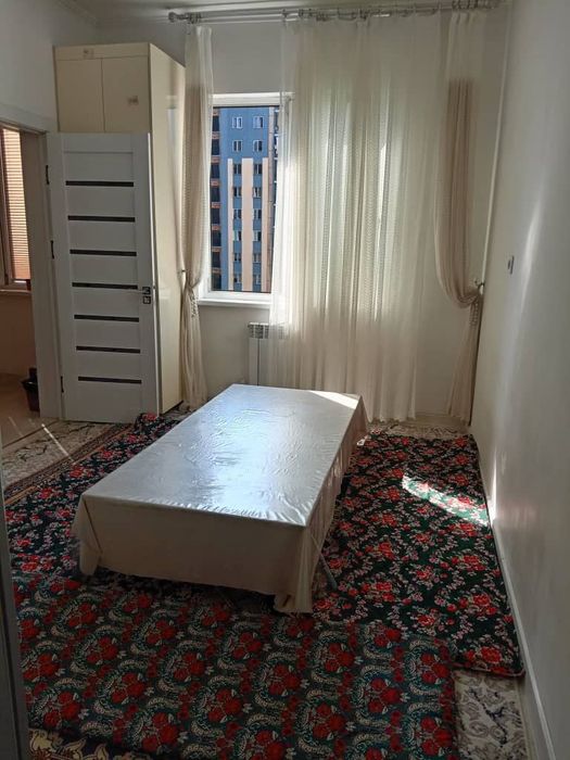 Golden Laif savdo markazi yaqnida arenda