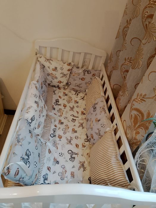 Манеж для малышей очень уютный